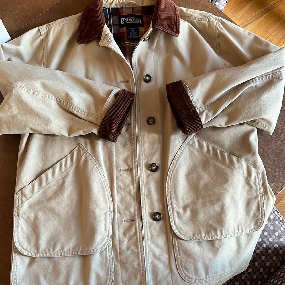 Lands’ End Barn coat Ladies M 10-12! Like new! Flannel lined corduroy collar
